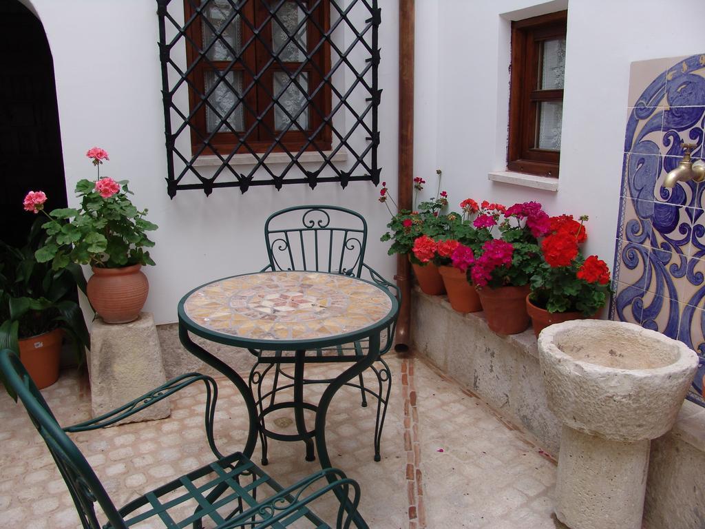 Apartamentos La Columna Chinchón Exterior foto